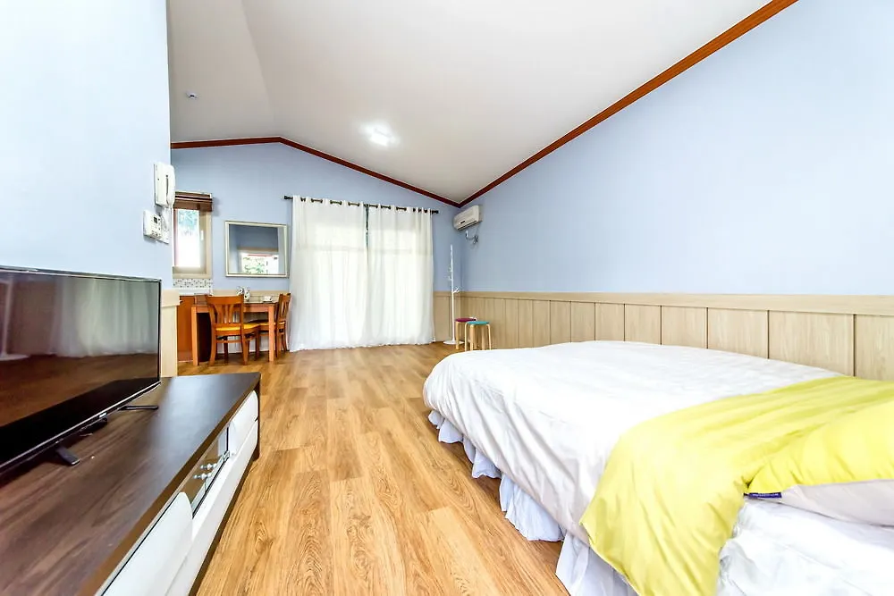 Hotel Kings Garden Pension Jeju